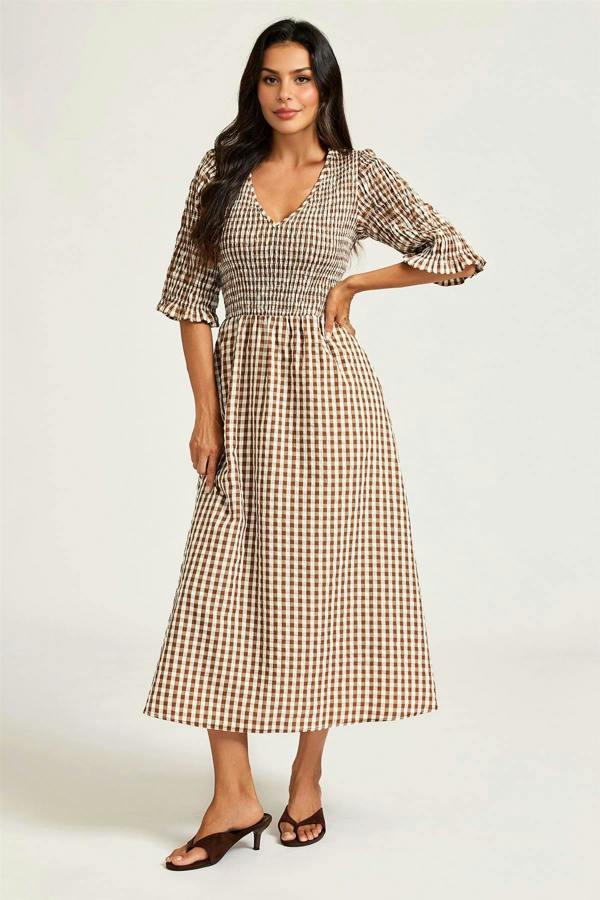 FS Collection Check Print V Neck Half Sleeve Midi Dress In Brown