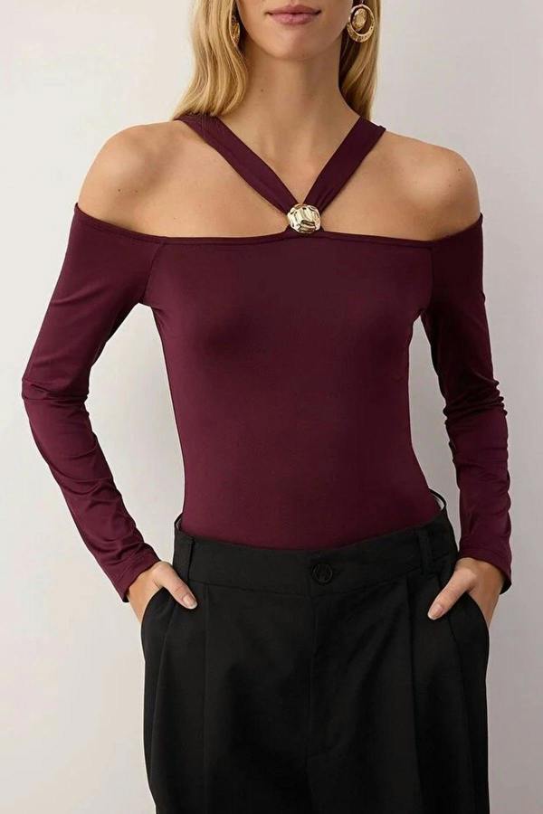 WOVCOR Knit Bodysuit with Accessory Detail
