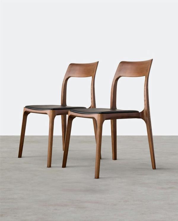 A Set Of 2 Hans CH3 Dining Chairs, Dark Oak, Light Oak-Weilai Concept