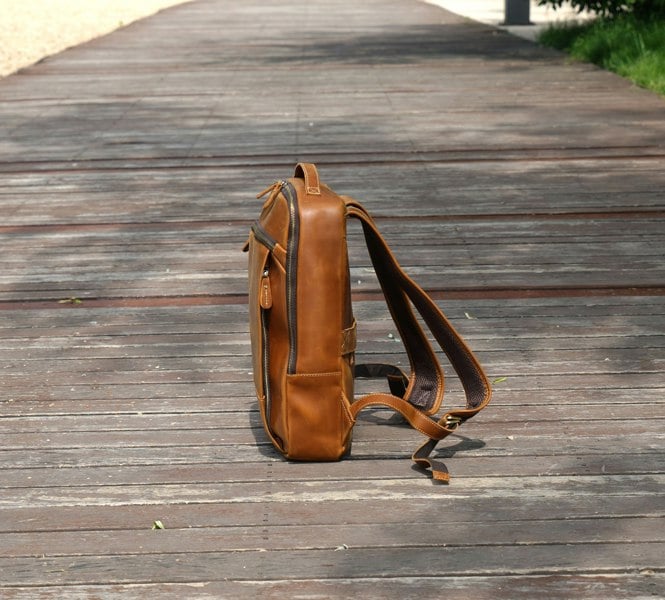 Touribag Minimalist Zip Open Leather Backpack - Light Brown