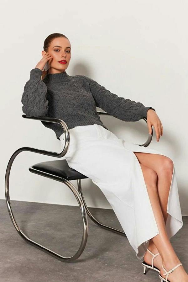 WOVCOR Crop Stand Collar Knit Sweater