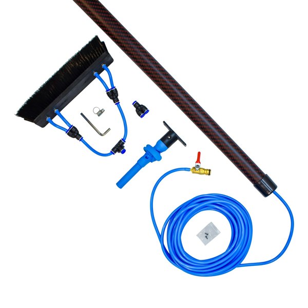 Aquaspray® Venom 25ft Hybrid 50% Carbon, 50% Fiberglass Waterfed Window Cleaning Pole – 5 Sections