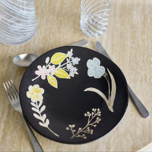 Love Frankie Wanderlust Plate in Ebony