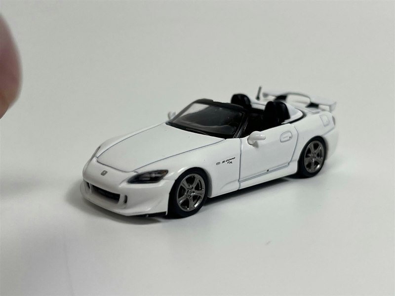 Mini GT Honda S2000 AP2 CR Grand Prix White LHD 1:64 Scale MGT00656L