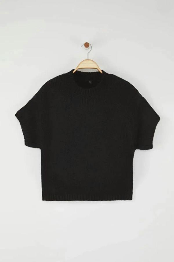 Hoxton Gal Oversized Soft-Touch Knit Sweater