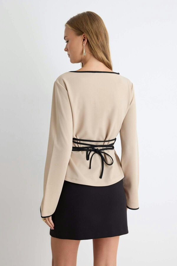 WOVCOR Fitted Boat Neck Spanish Sleeve Knitted Blouse