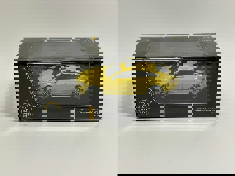 2018 mercedes amg gt 63s yellow lhd 1:64 scale paragon 55285