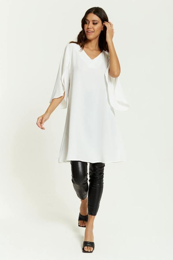 Hoxton Gal Oversized V Neck Tunic with Split Sleeves in White