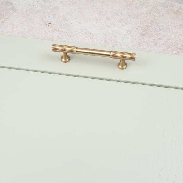Handle & Home Brushed Brass Reeded Knob/Handles