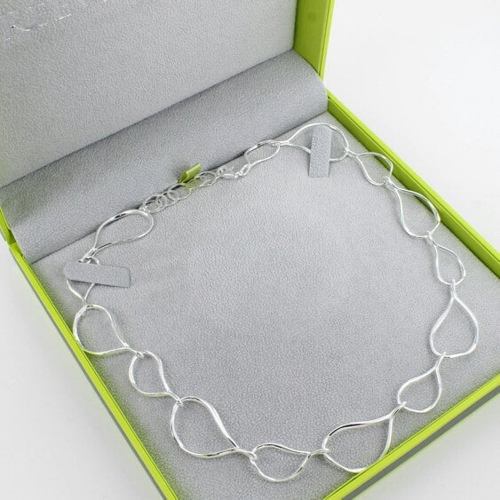 Reeves & Reeves Pear Drop Sterling Silver Necklace