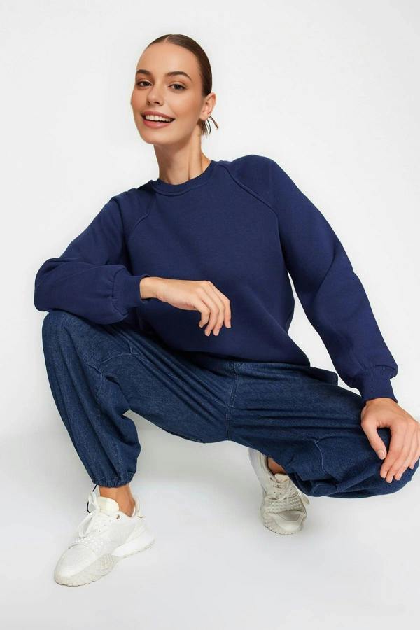 WOVCOR Basic Raglan Sleeve Crew Neck Knit Sweatshirt