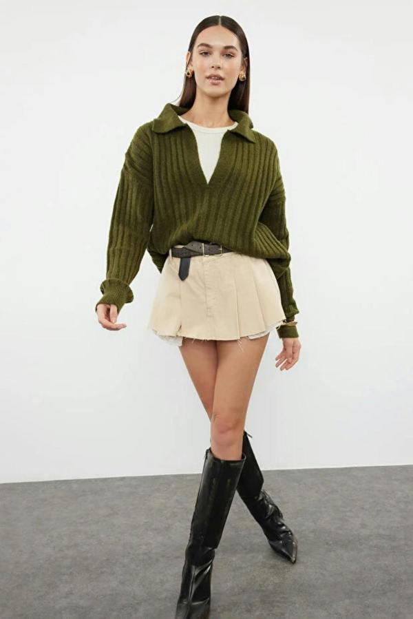 Hoxton Gal Soft-Textured Viscose Polo Neck Knit Sweater
