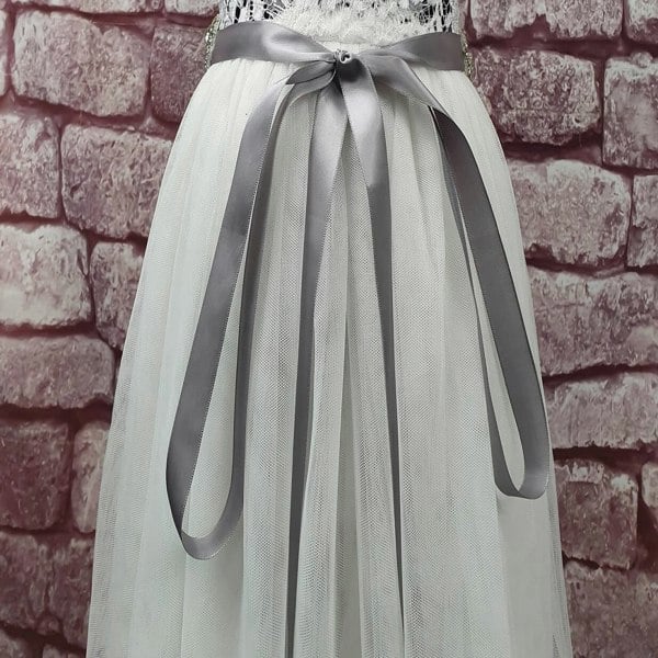 Silver grey sash