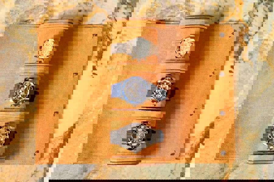 Brown Oiled Leather Watch Roll – Luxury Travel Case Kennett Great Britain