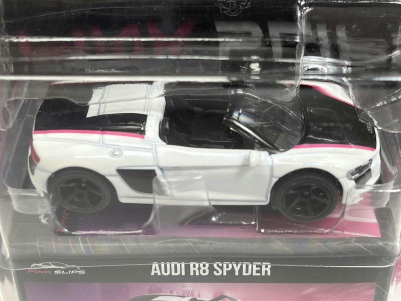 Jada Audi R8 Spyder White 1:64 Scale Pink Slips Jada 213291000