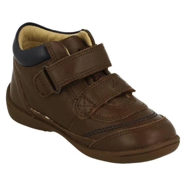 Start-rite Childrens Startrite Star Detailed Ankle Boots Story