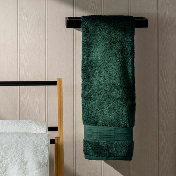 Dark Emerald Egyptian Cotton Towel Bale bedroom detail 2 | Soak and Sleep