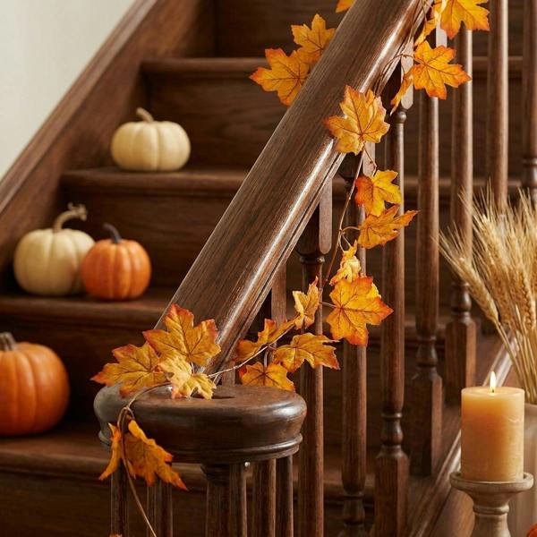 Garden Greatness 1.5m Richly Hued Autumn Leaf Display Garland