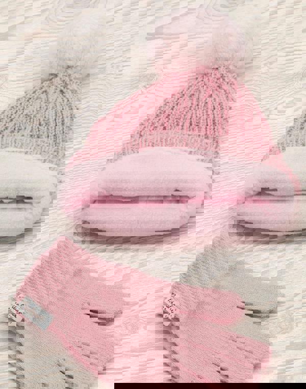 Pusheen Womens Pink Beanie and Gloves Set (One Size) [dis]