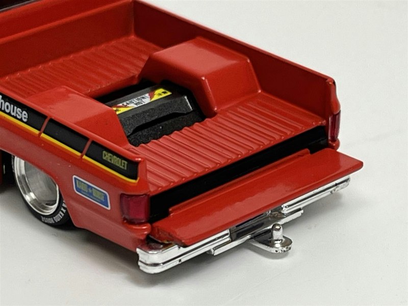 Mini GT Chevrolet Silverado Tamiya x Kaido House Clod Buster 1:64 Scale KHMG130