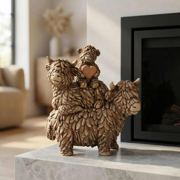 Garden Greatness Hughie Highland Cow Family Ornament