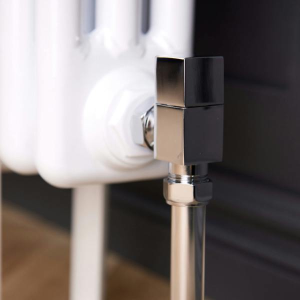 Flode Angled Square Manual Radiator Valve Pack | 15mm x 1/2″ | Chrome