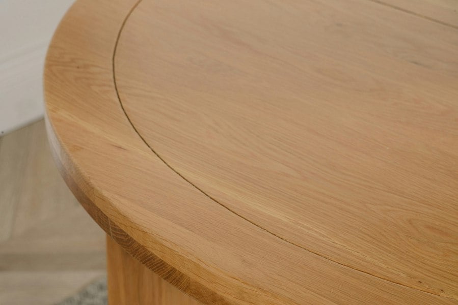 That's Furniture Edmonton 110 - 140cm Solid Oak Extendable Round Dining Table