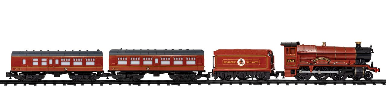 Lionel Hogwarts Express 28-piece Train Set