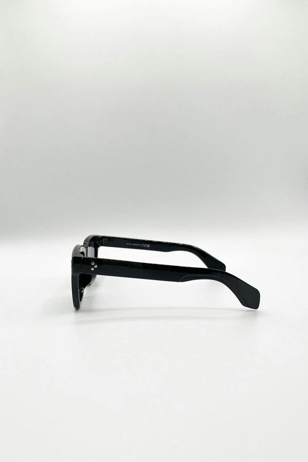 SVNX Square Sunglasses in Black