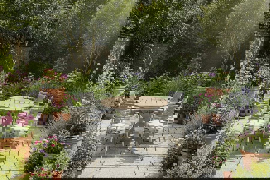 Garden Impressions Edison Natural - Six Seater Oval Dining Suite with Barcelona Chairs