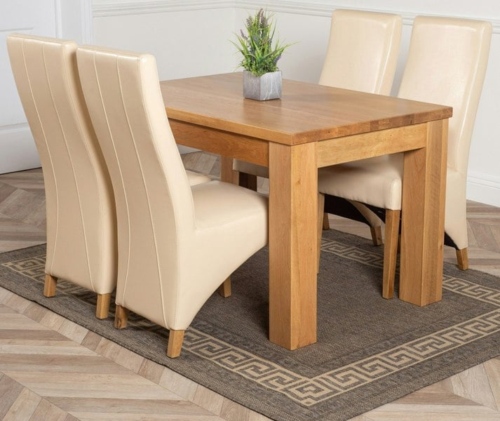 That's Furniture Dakota Small Oak Dining Table with Lola Leather Chairs