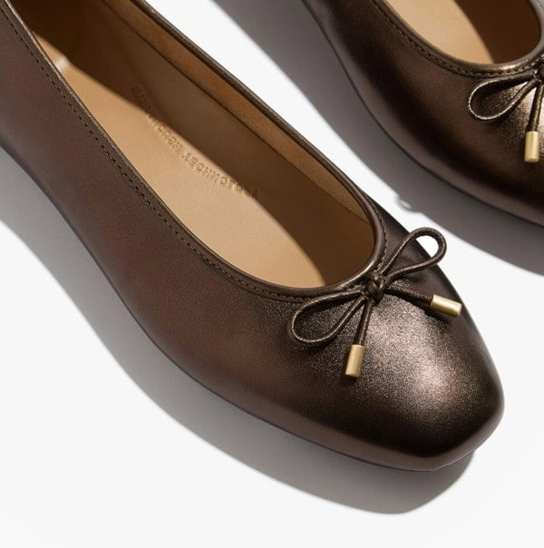 FitFlop DELICATO BOW SOFT METALLIC-LEATHER Ladies Ballet Flats Metallic Chocolate Brown