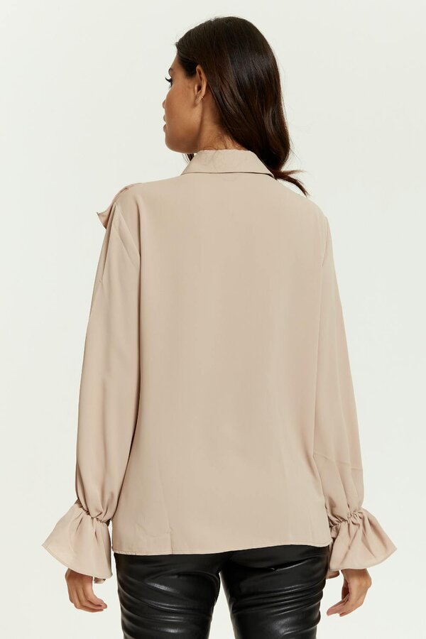 Hoxton Gal Oversized Frilled Front Shirt with Detailed Cuffs