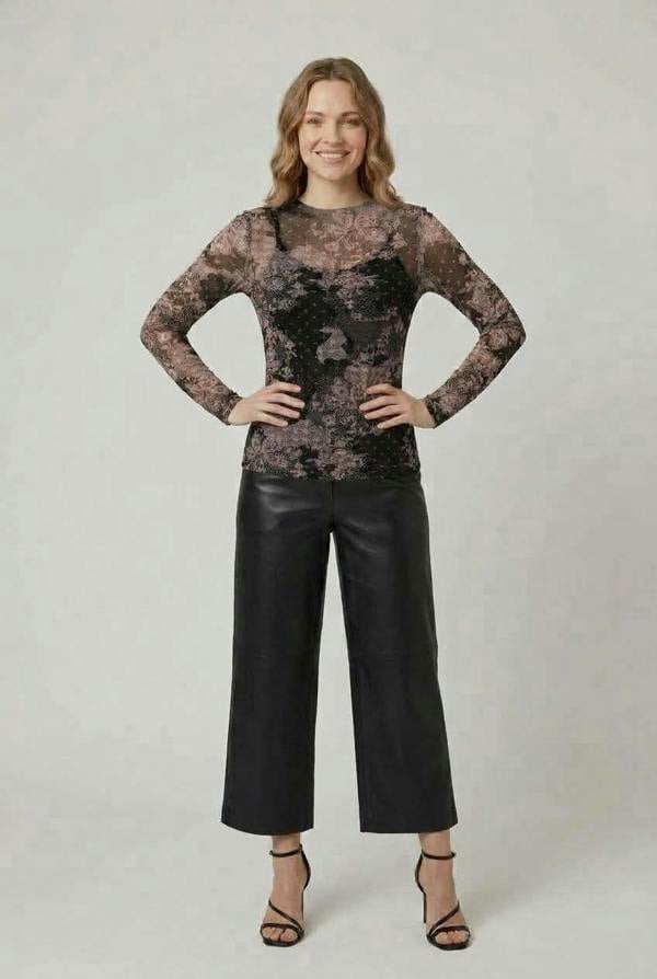 Black | Printed Slim Fit Long Sleeve Top