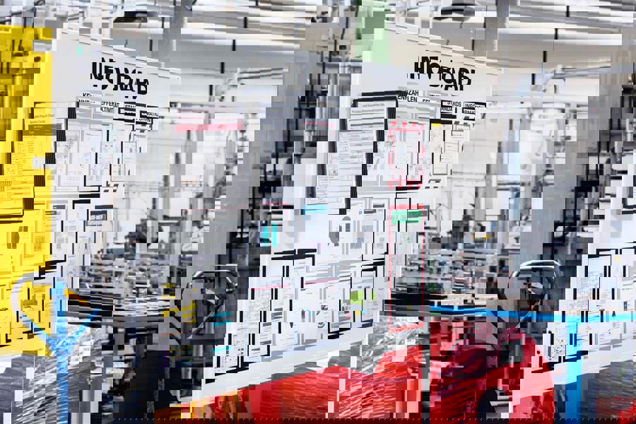 Durable VARIO WALL 5 Panel Magnetic Display Panel Document Holder | A4 Black