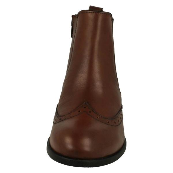 Leather Collection Ladies Leather Collection Brogue Detailed Chelsea Boots F4455