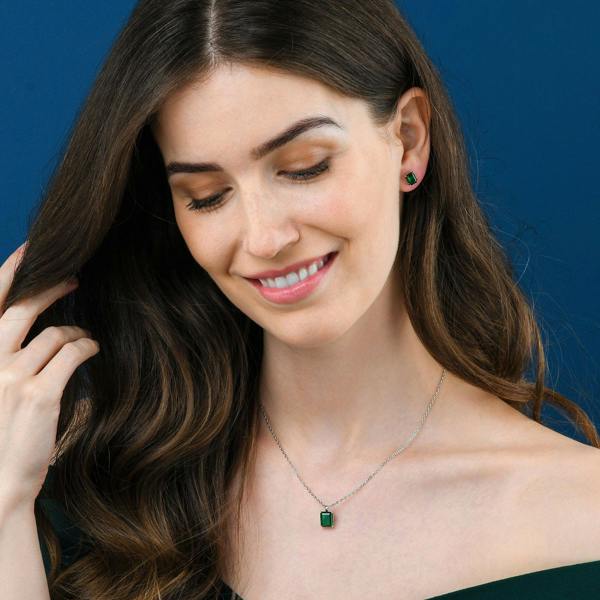 namana Dainty 925 Sterling Silver Green Rectangle Solitaire Pendant Necklace For Women