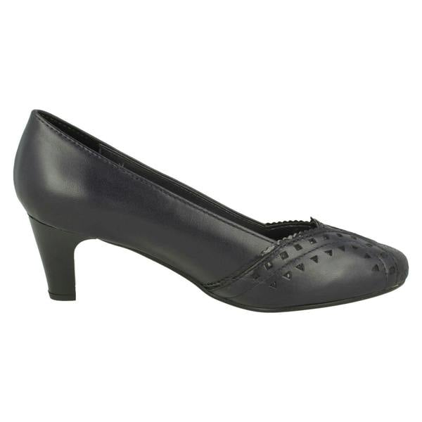 Padders Ladies Padders Heeled Court Shoes Janet