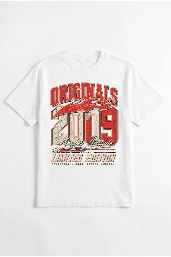 London Attitude Originals 2009 Oversized Heavyweight Graphic T-Shirt in White