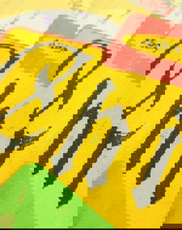 Junk Food Clothing Womens White Adams Chicklets Short Sleeved T-Shirt