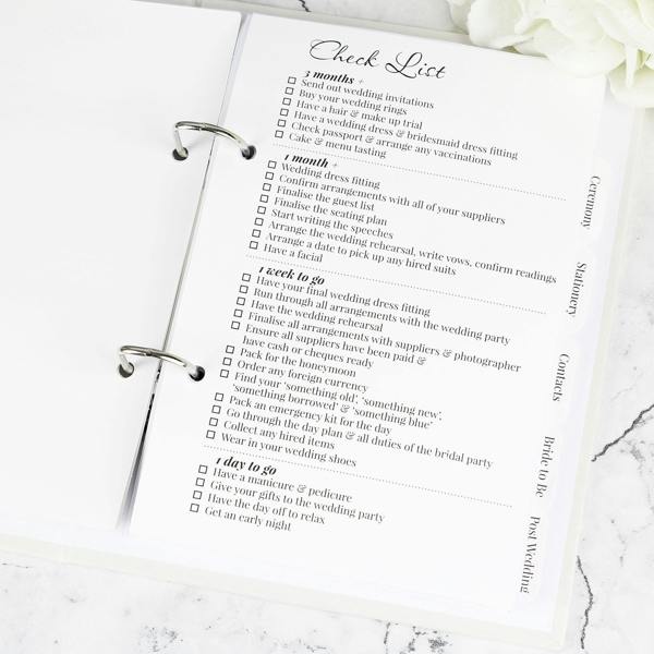 Personalised Photo Wedding Planner - close-up detail