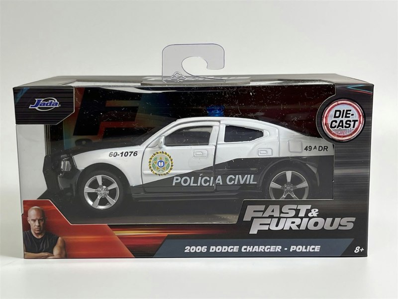 Jada Fast and Furious 2006 Dodge Charger Police 1:32 Scale 33666