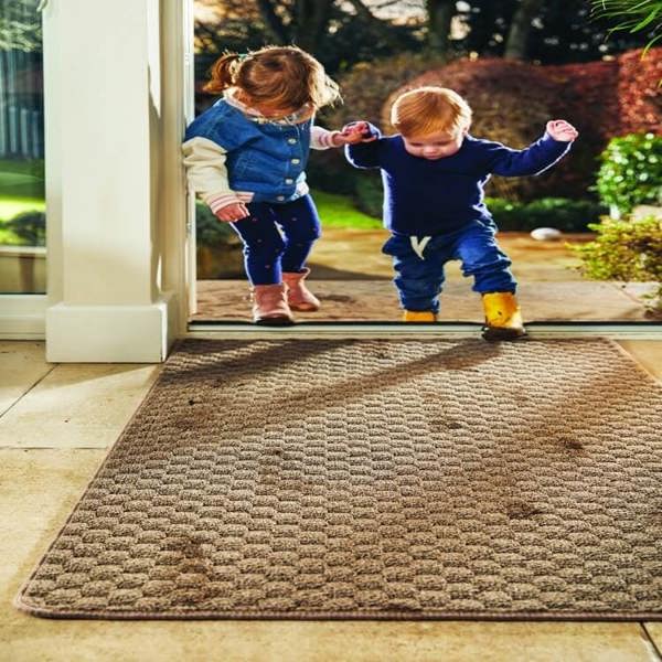 The Rugs Textured Washable Mat & Runner | Dots Design