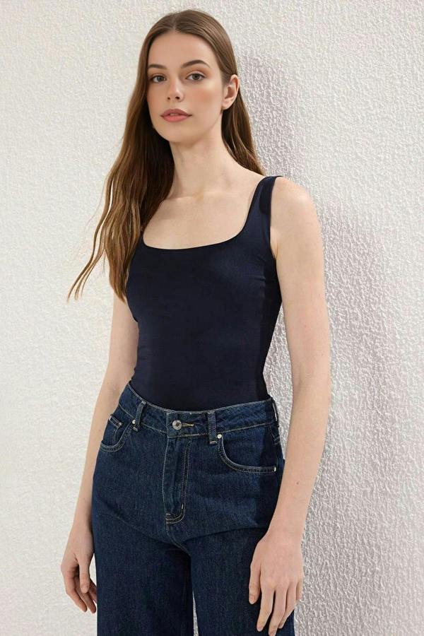 WOVCOR Square Neck Knit Bodysuit