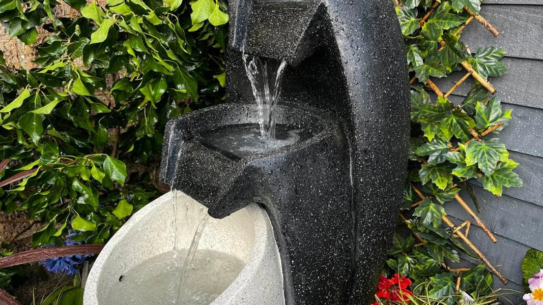 Tranquillity Water Features 3 Flowing Vases Contemporary Water Feature