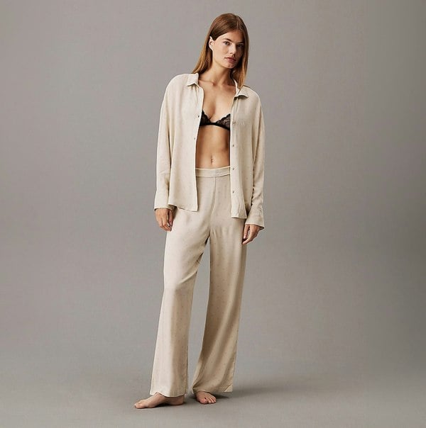 Calvin Klein WOVEN VISCOSE Womens Button Down Pants Diamond Logo/Cocoon