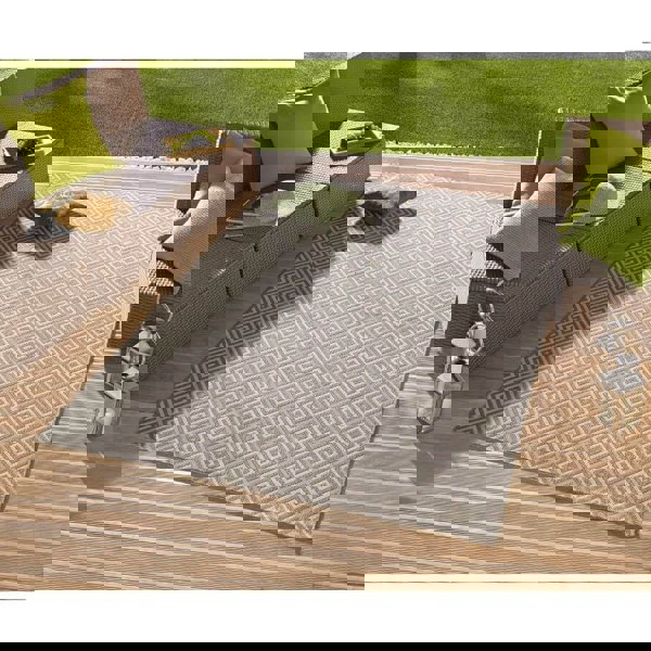 The Rugs Diamond Outdoor - Indoor Rug | Stylish & Durable