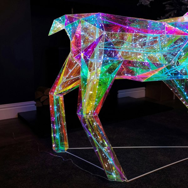 Samuel Alexander 1.4m Light up Standing Dreamlights Iridescent Christmas Stag with 600 White LEDs