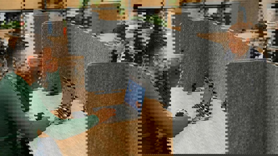 Durable Felt Desk Divider Panel | Visual Acoustic Privacy Partition 160cm | Grey