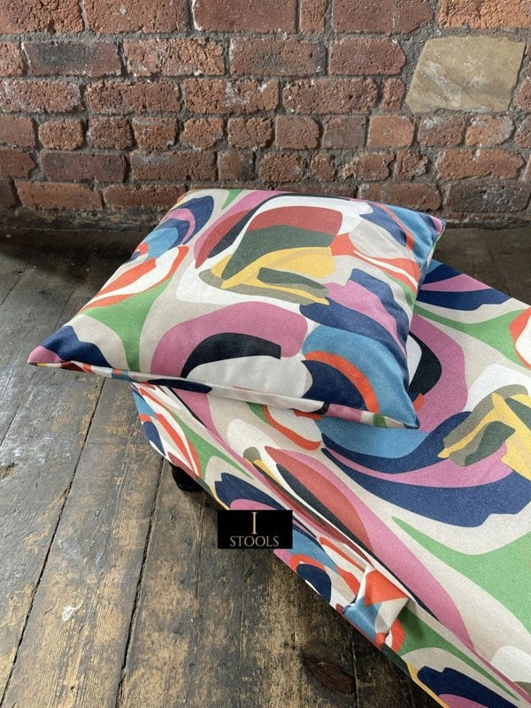 ISTOOLS Premium Multi‑Colour Ottoman Storage Bench Coffee Table – Multi‑Functional Living Room Seating & Storage